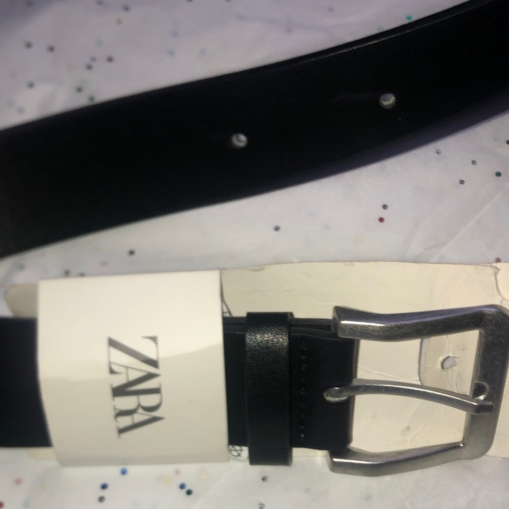 Zara Black Belt Essential Accessory Sleek Design
